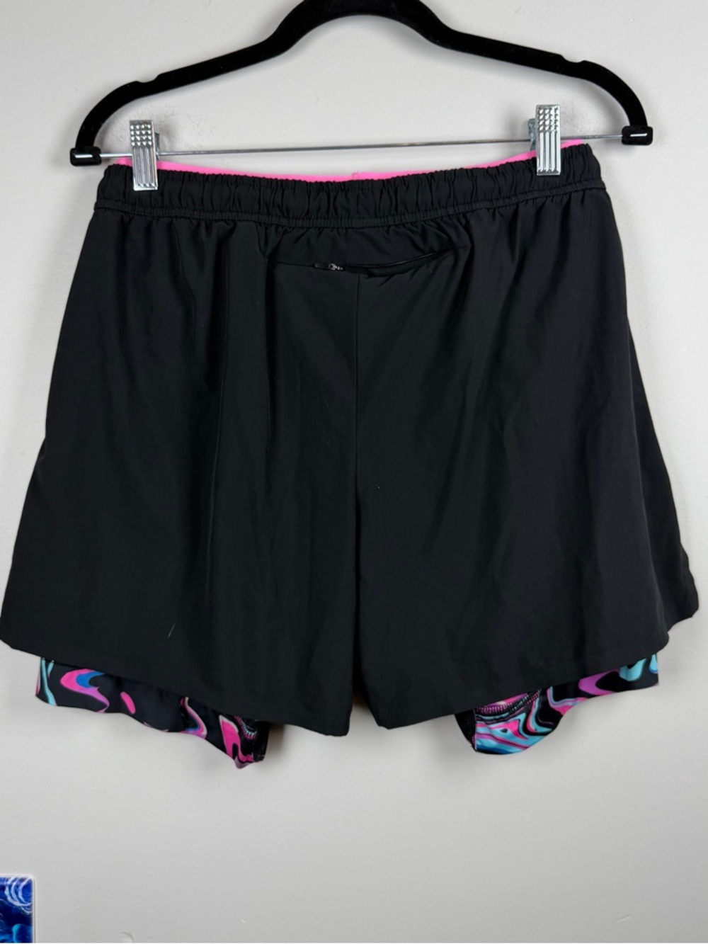 Men’s Chubbies Black 2 in 1 Groovy Swim Shorts Trunks Medium 5.5” Inseam - Picture 5 of 9